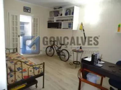 Prédio Comercial com 4 Quartos à venda, 302m² no Taboão, Diadema