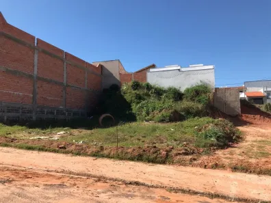 Lote/Terreno à venda, 250m² no Parque São Geraldo, Bauru