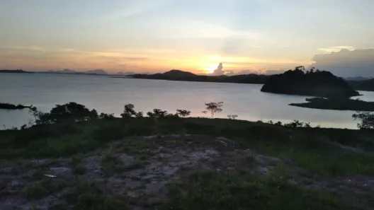 Fazenda/Sítio com 2 Quartos à venda, 386000m² no Centro (São Vicente), Araruama