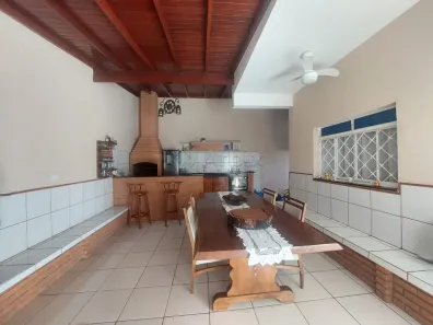Casa com 3 Quartos à venda, 223m² no Jardim Ipiranga, Americana