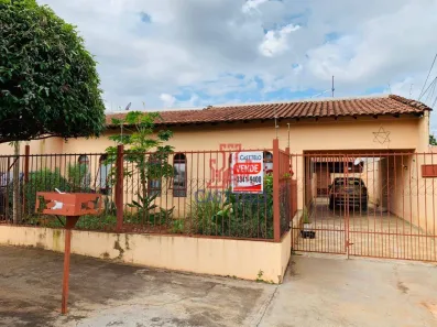 Casa com 4 Quartos à venda, 190m² no Cafezal, Londrina