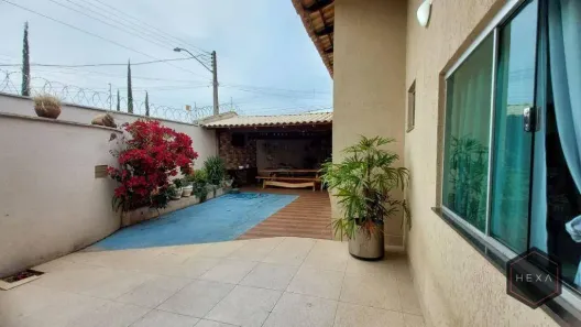 Casa com 3 Quartos à venda, 180m² no Setor Três Marias, Goiânia