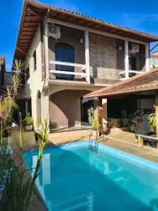 Casa com 3 Quartos à venda, 196m² no Aroeira, Macaé