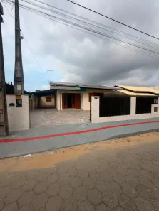 Casa com 3 Quartos à venda, 252m² no Itacolomi, Balneário Piçarras