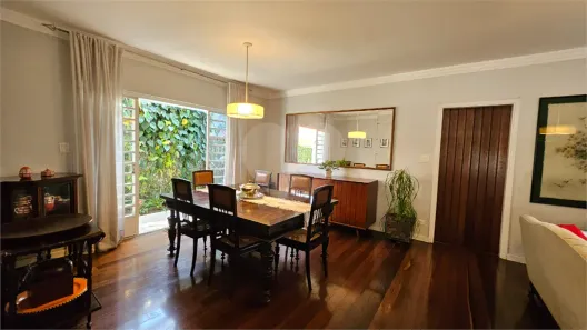 Casa com 3 Quartos à venda, 372m² no Vila Cordeiro, São Paulo