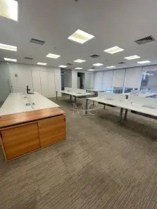 Sala Comercial para alugar, 230m² no Vila Olímpia, São Paulo