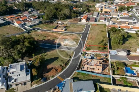 Lote/Terreno à venda, 327m² no Novo Mundo, Curitiba