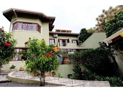 Casa com 3 Quartos para alugar, 402m² no Vila Petrópolis, Atibaia