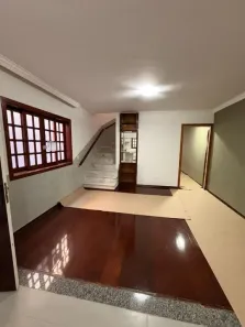 Sobrado com 3 Quartos à venda, 197m² no Jardim das Vertentes, São Paulo