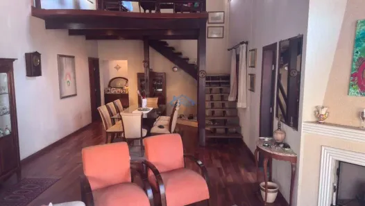 Casa de Condomínio com 4 Quartos à venda, 240m² no Jardim do Golf I, Jandira
