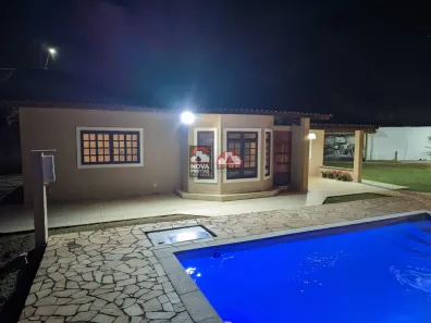 Fazenda/Sítio com 3 Quartos para alugar, 180m² no Freitas, São José dos Campos