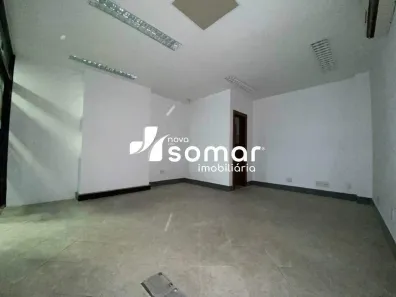 Ponto Comercial para alugar, 25m² no Centro, Divinópolis