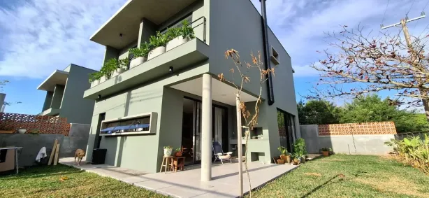 Casa com 3 Quartos à venda, 148m² no Pântano do Sul, Florianópolis