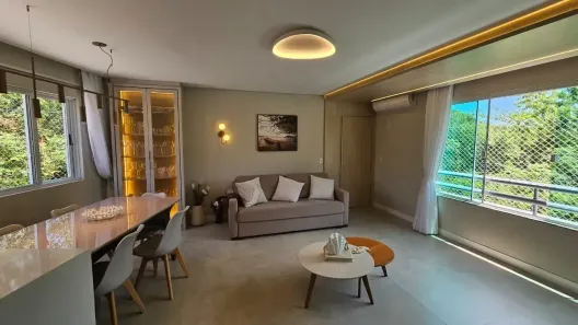 Apartamento com 2 Quartos à venda, 85m² no Jurerê, Florianópolis