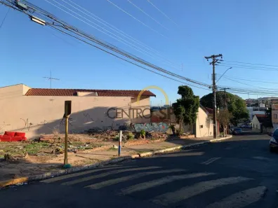 Lote/Terreno à venda, 301m² no Parque Vista Alegre, Bauru