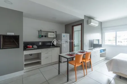 Apartamento com 1 Quarto à venda, 30m² no Floresta, Porto Alegre