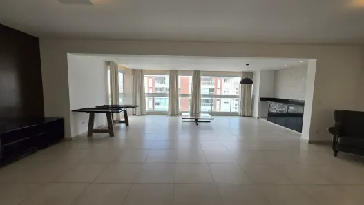 Apartamento com 2 Quartos para alugar, 151m² no Vila Romana, São Paulo