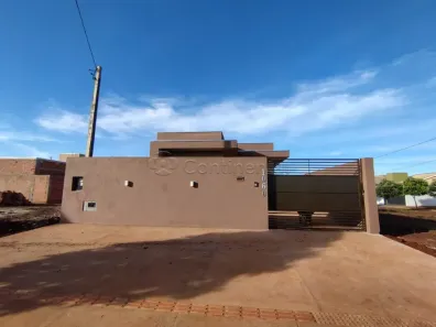 Casa com 2 Quartos para alugar, 75m² no Chácara Castelo I, Dourados