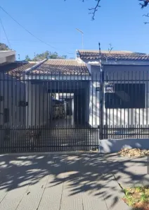 Casa com 3 Quartos à venda, 147m² no Parque Industrial 200, Maringá