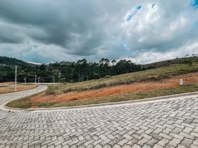 Lote/Terreno à venda, 1204m² no São Pedro, Juiz de Fora