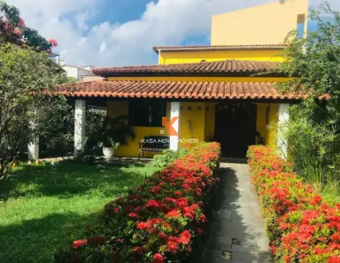 Casa com 5 Quartos à venda, 674m² no Pituaçu, Salvador