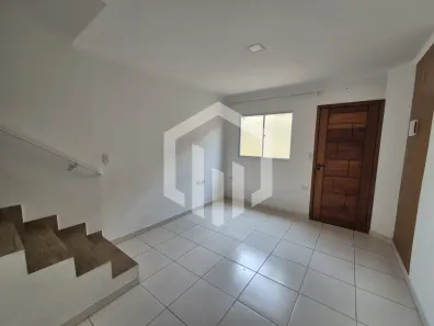 Casa de Condomínio com 2 Quartos para alugar, 69m² no Ribeirópolis, Praia Grande