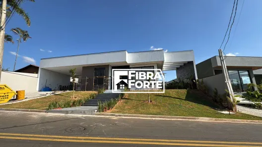 Casa de Condomínio com 4 Quartos para alugar, 397m² no Marambaia, Vinhedo