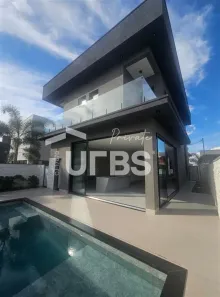 Casa de Condomínio com 4 Quartos à venda, 230m² no Jardim Cristal, Aparecida de Goiânia