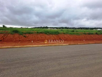 Lote/Terreno à venda, 250m² no Jardim Marlene Miranda, Taubaté