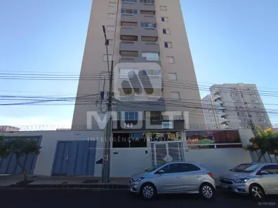 Apartamento com 2 Quartos para alugar, 70m² no Santa Mônica, Uberlândia