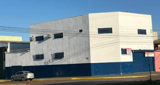 Galpão/Depósito/Armazém com 4 Quartos à venda, 370m² no Vila Brasil, Ribeirão Preto
