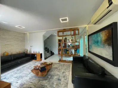 Sobrado com 3 Quartos à venda, 215m² no Vila Paulicéia, São Paulo
