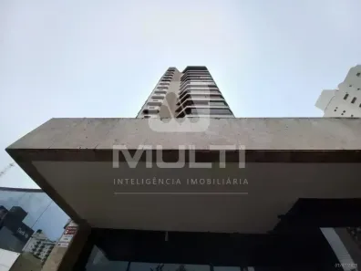 Apartamento com 3 Quartos para alugar, 319m² no Centro, Uberlândia