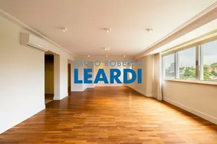 Apartamento com 4 Quartos à venda, 250m² no Santa Cecília, São Paulo