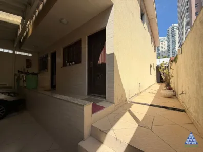 Sobrado com 8 Quartos à venda, 240m² no Santa Teresinha, São Paulo