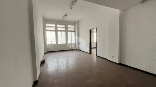 Sala Comercial para alugar, 50m² no Centro Histórico, Porto Alegre