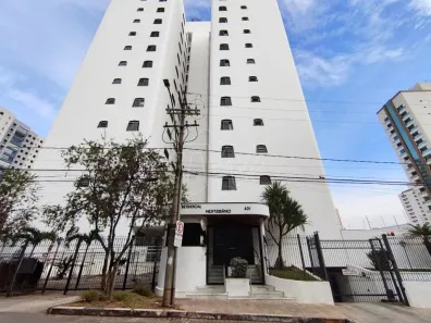 Apartamento com 3 Quartos para venda ou aluguel, 117m² no Centro, Araraquara