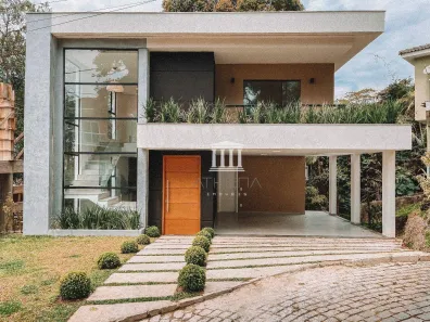Casa de Condomínio com 4 Quartos à venda, 215m² no Vargem Grande, Teresópolis