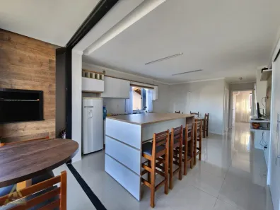 Apartamento com 2 Quartos à venda, 80m² no Itacolomi, Balneário Piçarras