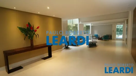 Apartamento com 3 Quartos à venda, 176m² no Jardim Europa, São Paulo