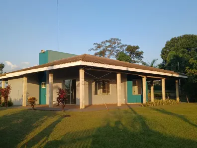 Casa de Condomínio com 3 Quartos à venda, 263m² no Jardim Vitoria, Arealva