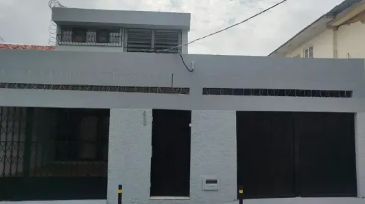 Casa com 3 Quartos para alugar, 300m² no Batista Campos, Belém