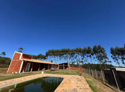 Fazenda/Sítio com 2 Quartos à venda, 2500m² no Estância Caioçara, Jarinu