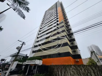 Apartamento com 3 Quartos para alugar, 10m² no Centro, Marília