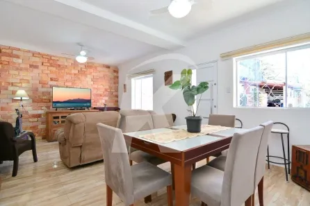 Casa com 2 Quartos à venda, 228m² no Parque Peruche, São Paulo