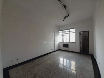 Sala Comercial à venda, 27m² no Lourdes, Belo Horizonte