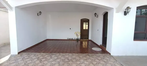 Casa com 4 Quartos à venda, 228m² no Vila São Francisco, Itu