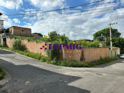 Lote/Terreno à venda, 440m² no Jardim Teresópolis, Betim