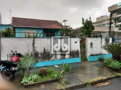 Casa de Condomínio com 3 Quartos à venda, 420m² no São Francisco, Niterói