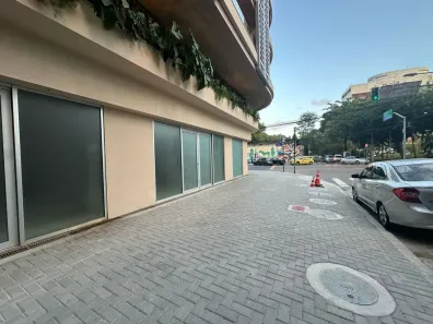 Ponto Comercial para alugar, 170m² no Jardim Botânico, Rio de Janeiro
